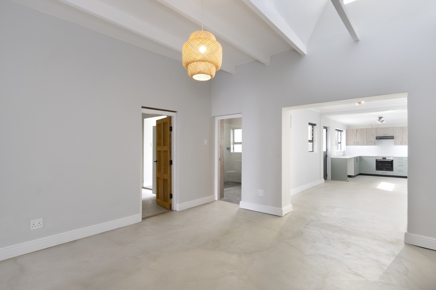 To Let 3 Bedroom Property for Rent in Strand North Western Cape